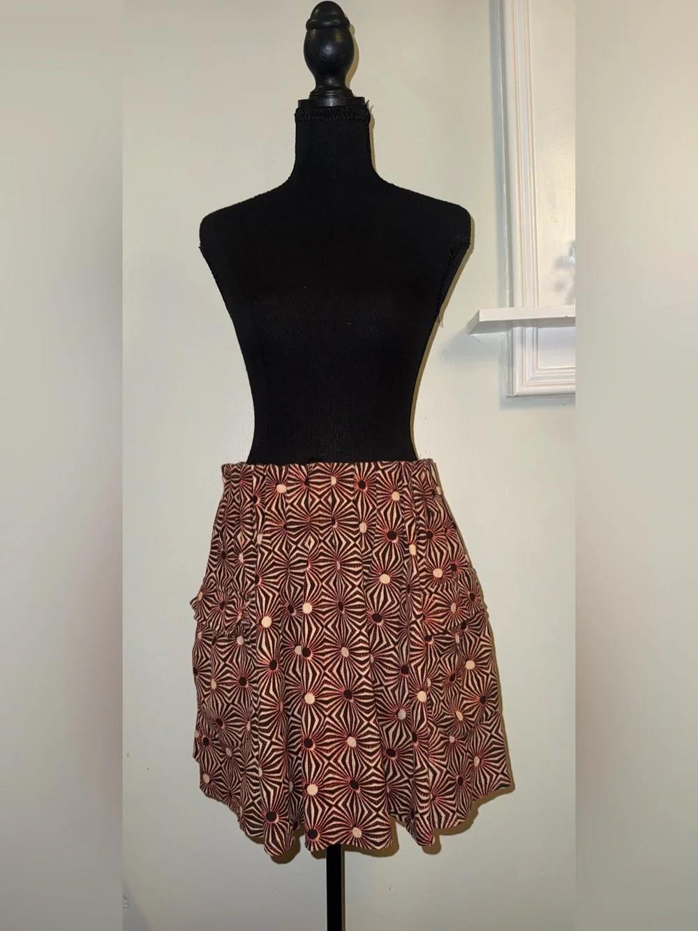 Free People line silhouette